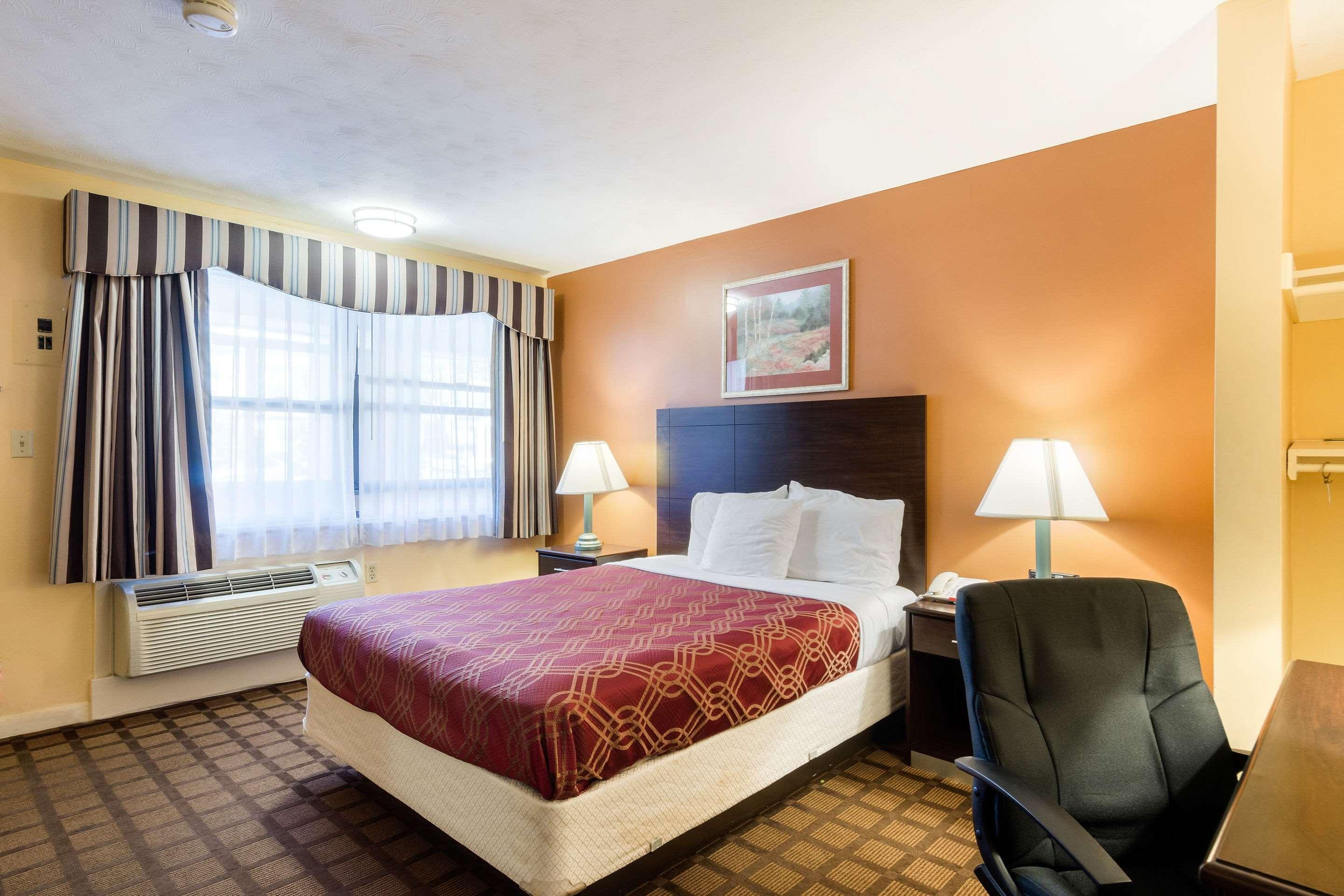 Econo Lodge Boston-Malden Εξωτερικό φωτογραφία