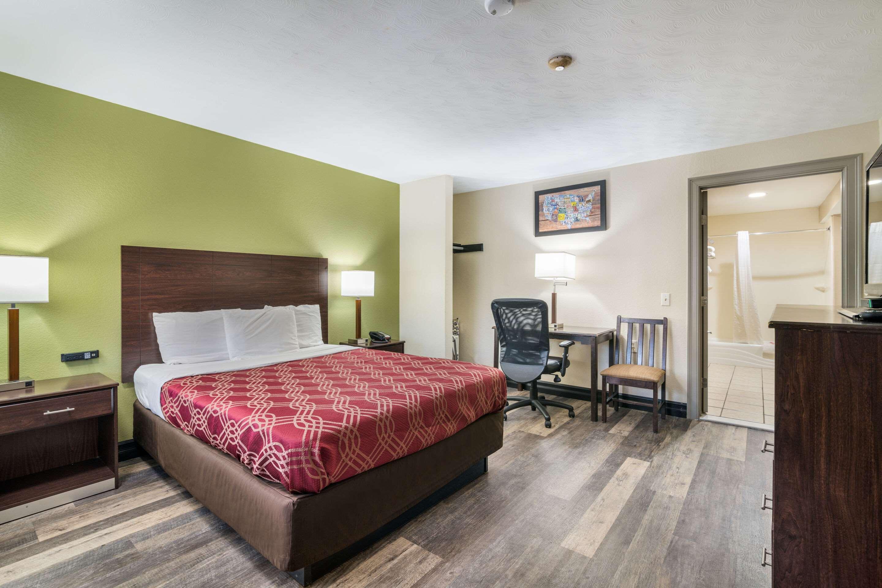 Econo Lodge Boston-Malden Εξωτερικό φωτογραφία
