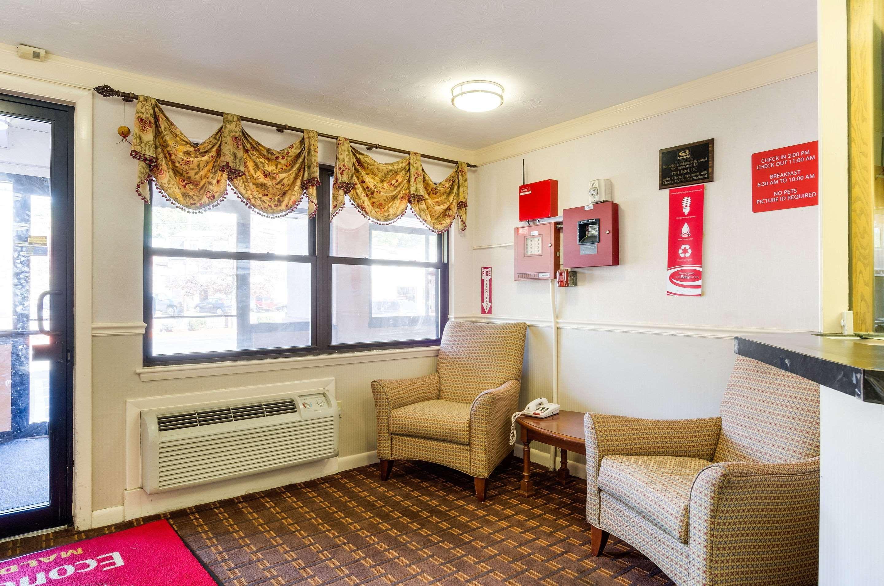 Econo Lodge Boston-Malden Εξωτερικό φωτογραφία