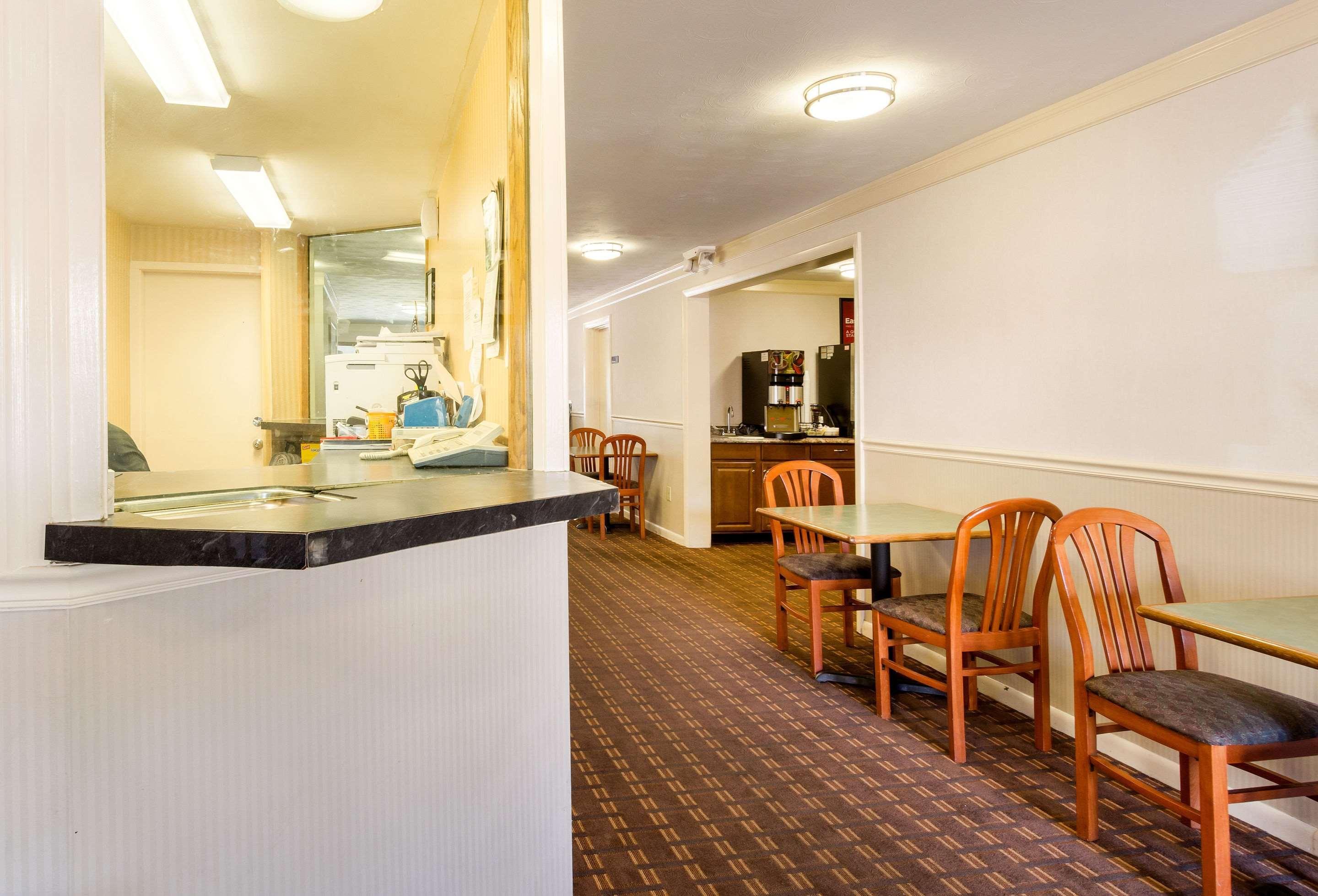 Econo Lodge Boston-Malden Εξωτερικό φωτογραφία