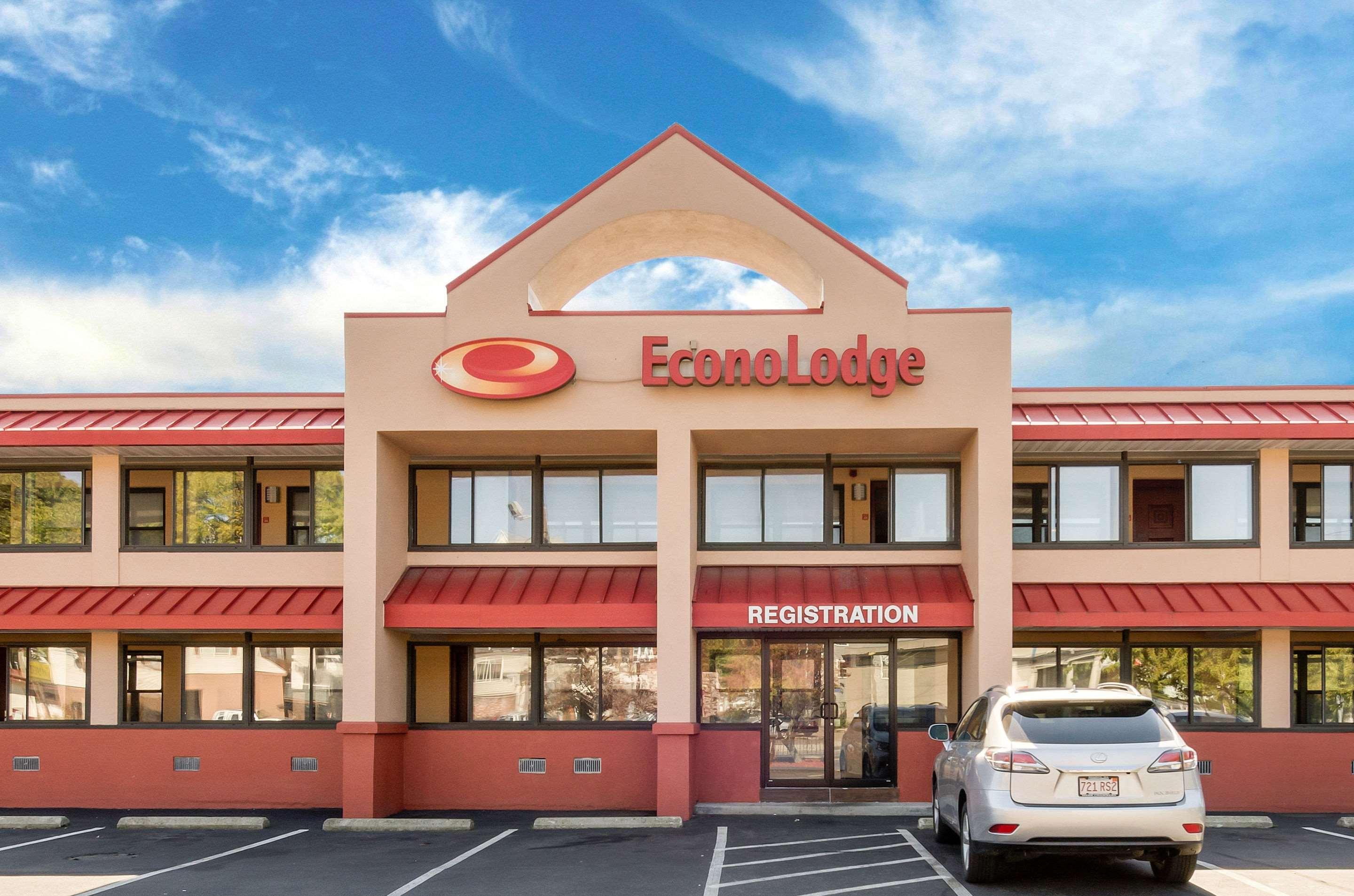 Econo Lodge Boston-Malden Εξωτερικό φωτογραφία