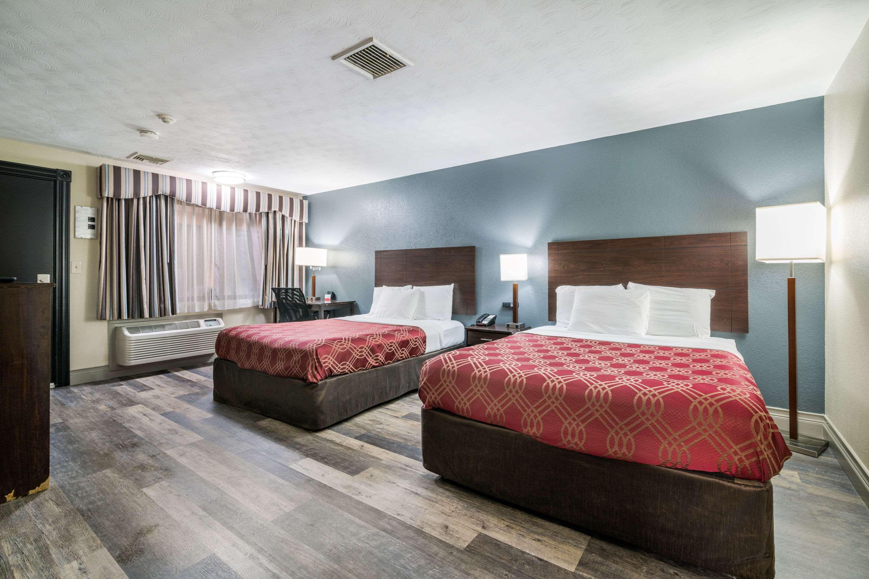 Econo Lodge Boston-Malden Εξωτερικό φωτογραφία