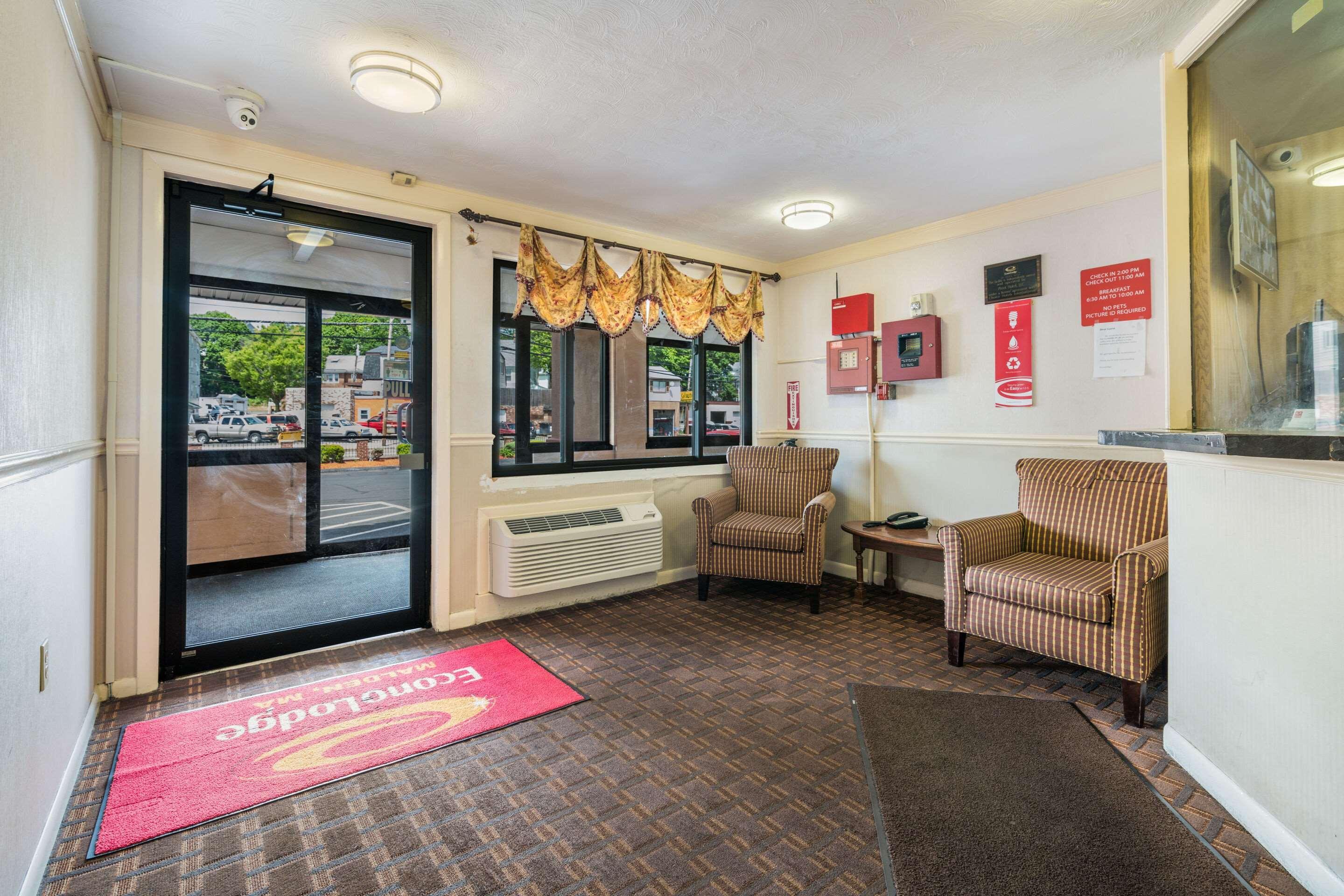 Econo Lodge Boston-Malden Εξωτερικό φωτογραφία