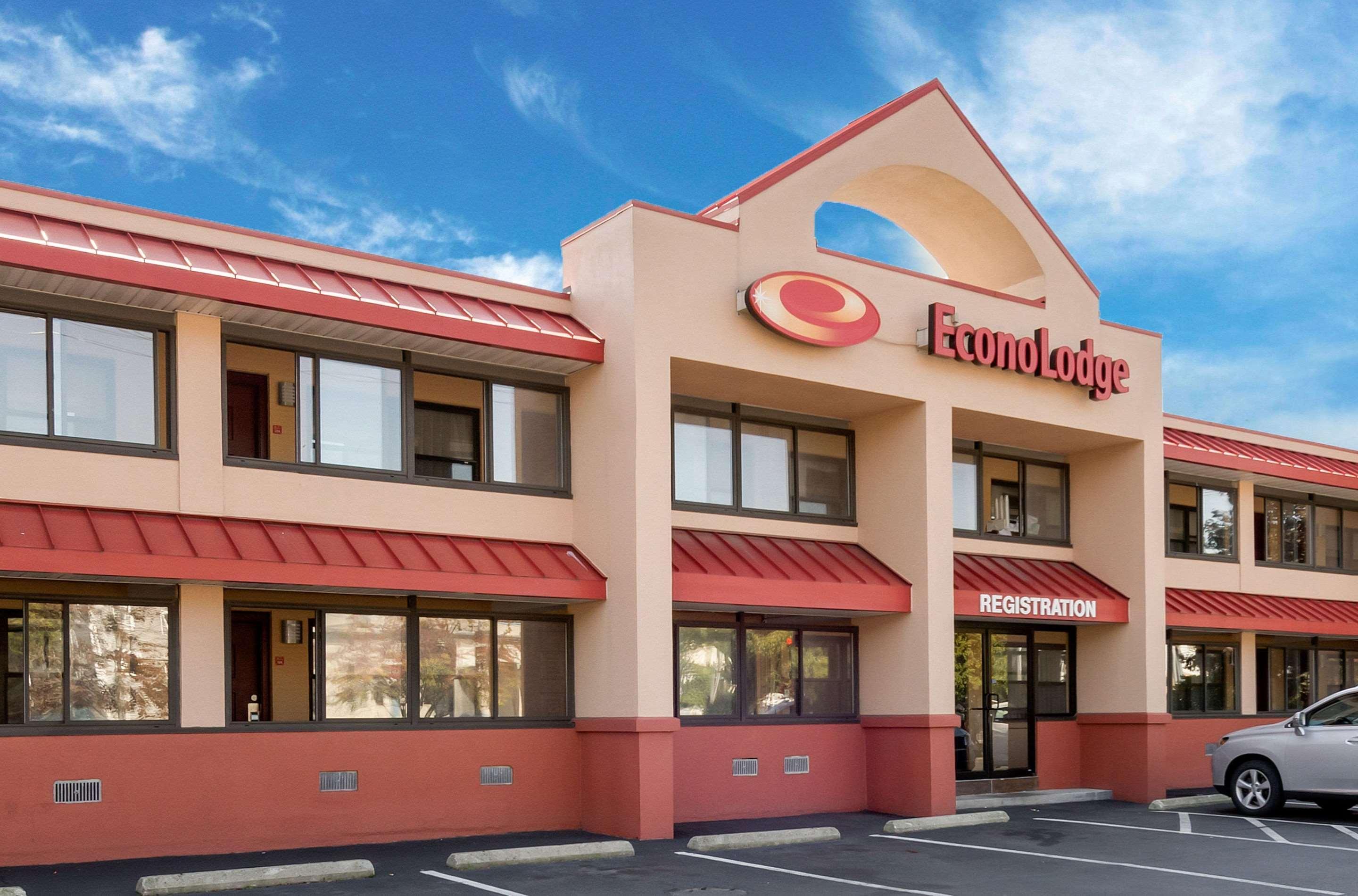 Econo Lodge Boston-Malden Εξωτερικό φωτογραφία